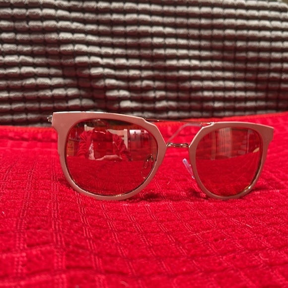 SUNGLASSES BUNDLE 3 pairs ZZ - Picture 9 of 12